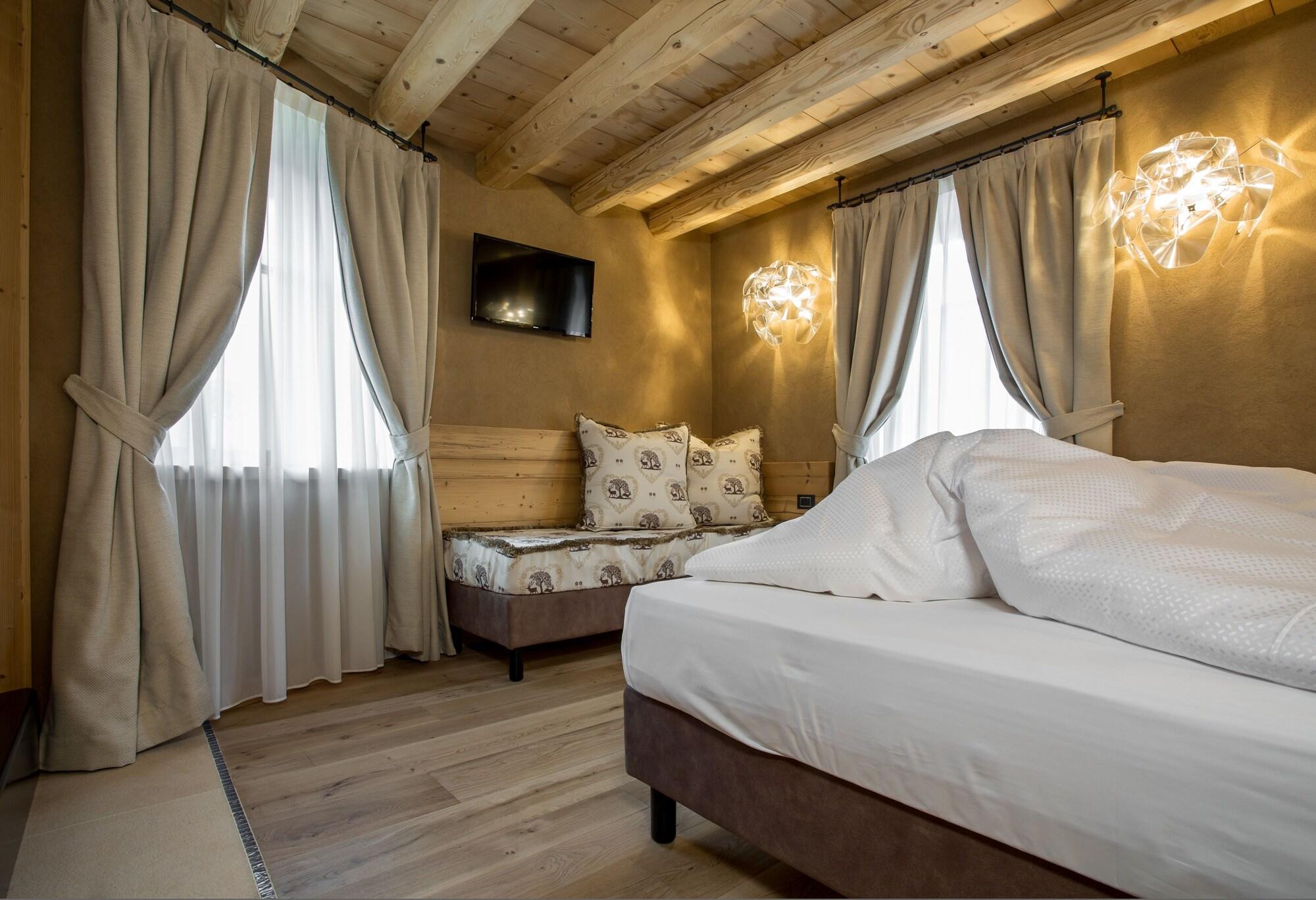 Hotel Orso Grigio Cavalese Dış mekan fotoğraf