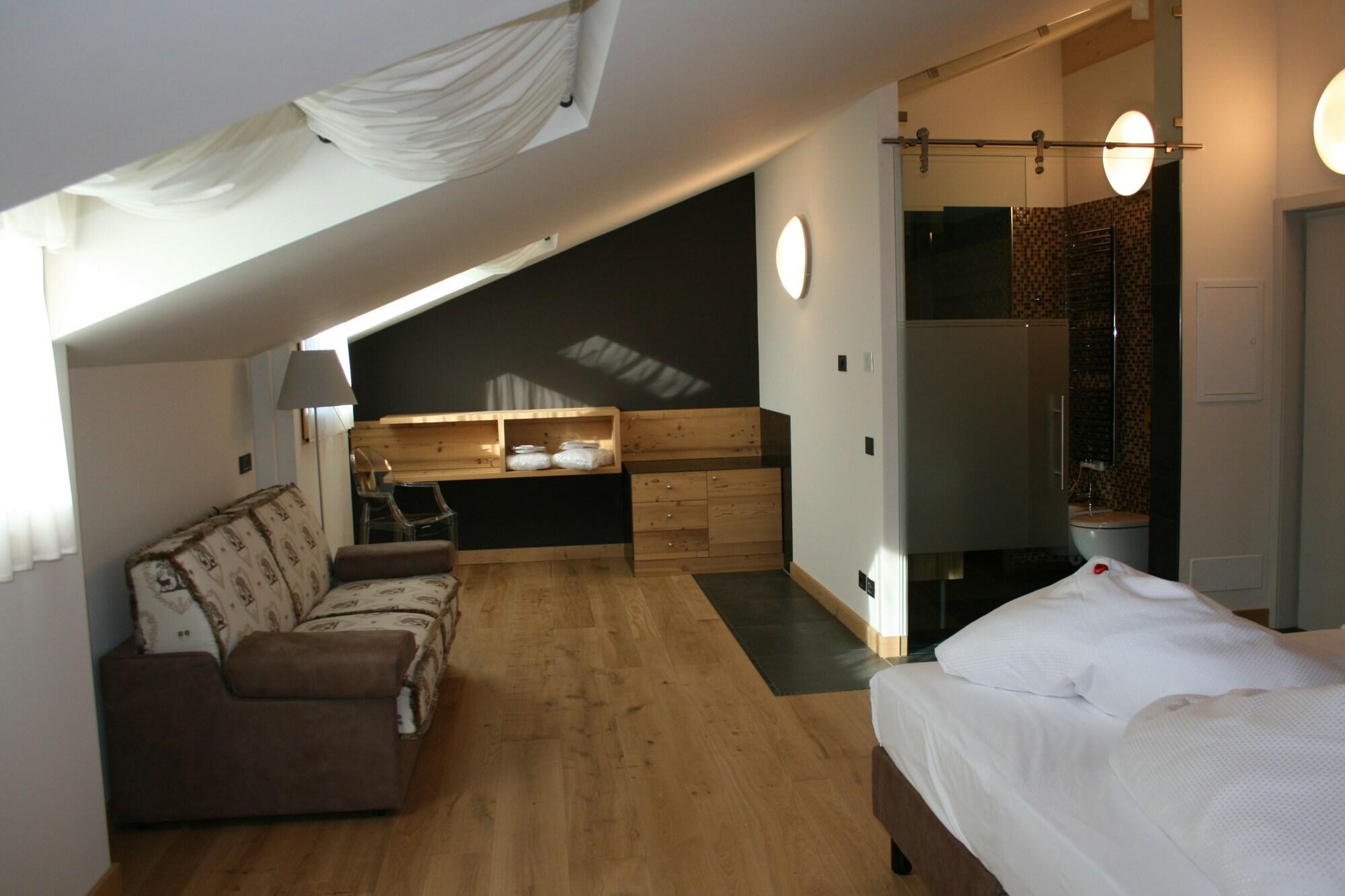 Hotel Orso Grigio Cavalese Dış mekan fotoğraf