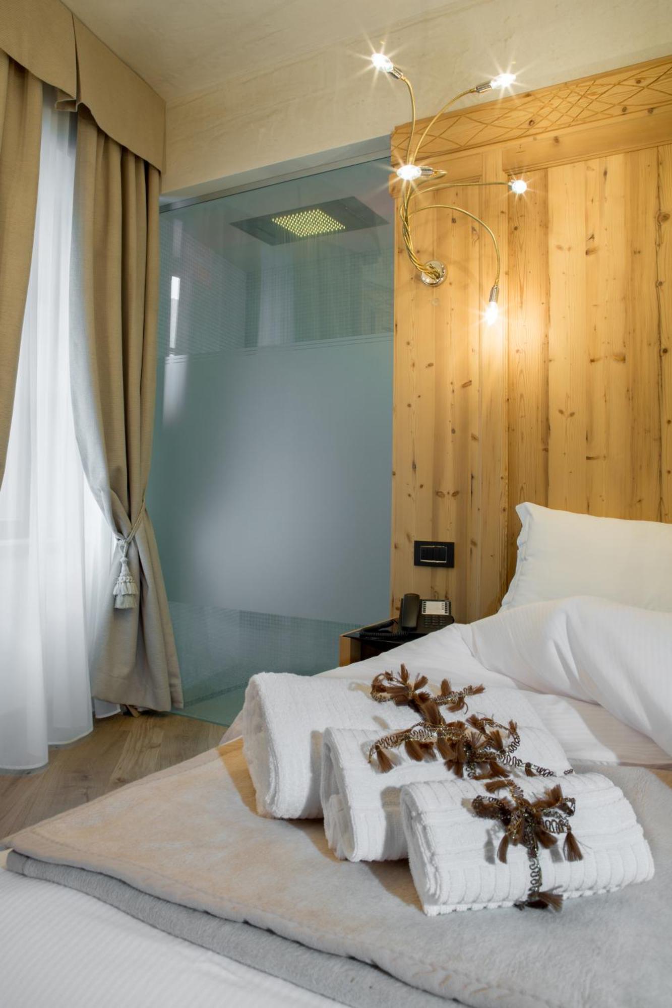 Hotel Orso Grigio Cavalese Dış mekan fotoğraf